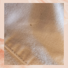 Load image into Gallery viewer, DRIFTWOOD White Cropped Embroidered Jeans (Pre-Loved) Size 28