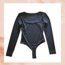 Cargue la imagen en el visor de la galería, Dynamite Black Maren Sculpt Spandex Bodysuit (Pre-Loved) XS