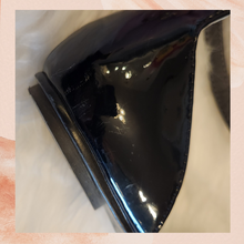Load image into Gallery viewer, Franco Sarto Black Patent Leather Racer Ankle Strap Flats (Pre-Loved) Size 8
