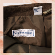 Carregue a imagem no visualizador da Galeria, Jennifer Moore Deep Olive Suede Pencil Skirt (Pre-Loved) Size 12
