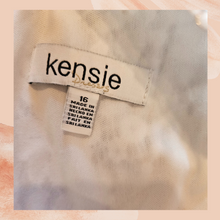 Carregue a imagem no visualizador da Galeria, Kensie White Metallic Lace Sleeveless Fit and Flare Dress NWT Size 16