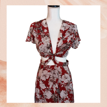 Laden Sie das Bild in den Galerie-Viewer. Luxxel Rust Red Floral Sheer Cut-Out Maxi Dress (Pre-Loved) Large