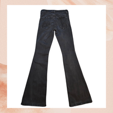 Cargue la imagen en el visor de la galería, Mother Black Distressed Mid-Rise Flare Leg Jeans (Pre-Loved) Size 27