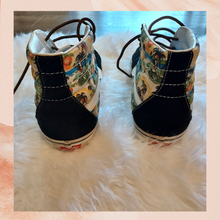 Carica l'immagine nel visualizzatore della galleria, Vans Sk8-Hi Shoe Hawaiian Graphic (Pre-Loved) 11.5