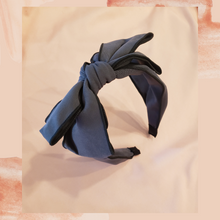 Load image into Gallery viewer, &quot;Caasi Bow&quot; Headband (Gray)
