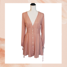 Carregue a imagem no visualizador da Galeria, "Evie" Mini Dress