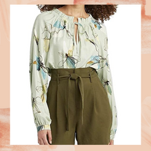 Load image into Gallery viewer, Light Green Floral Long Sleeve Blouse Medium
