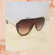 Load image into Gallery viewer, &quot;Miss Carmel&quot; Leopard Sunglasses
