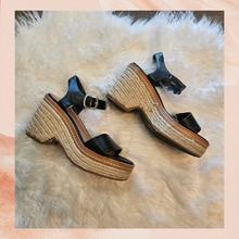 Carregue a imagem no visualizador da Galeria, A.n.a Black Espadrilles Platform Sandals (Pre-Loved) Size 6
