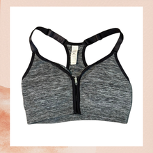 Laden Sie das Bild in den Galerie-Viewer. Activ8 Gray &amp; Black Spacedye Zip-Front Racerback Sports Bra (Pre-Loved) Size Medium
