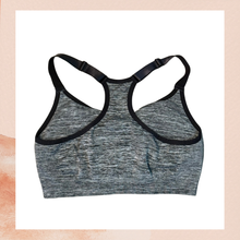Laden Sie das Bild in den Galerie-Viewer. Activ8 Gray &amp; Black Spacedye Zip-Front Racerback Sports Bra (Pre-Loved) Size Medium
