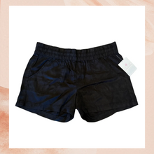Carregue a imagem no visualizador da Galeria, Athleta Black Benicia Casual Shorts NWT Size 14
