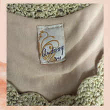 Cargue la imagen en el visor de la galería, Audrey 3+1 Beige Crochet Gold Flecked Tank Mini Dress (Pre-Loved) Size Medium
