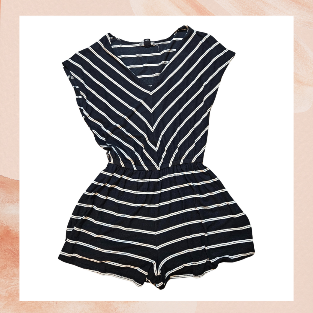 Billabong Black & White Striped Ribbed Romper (Pre-Loved) Small