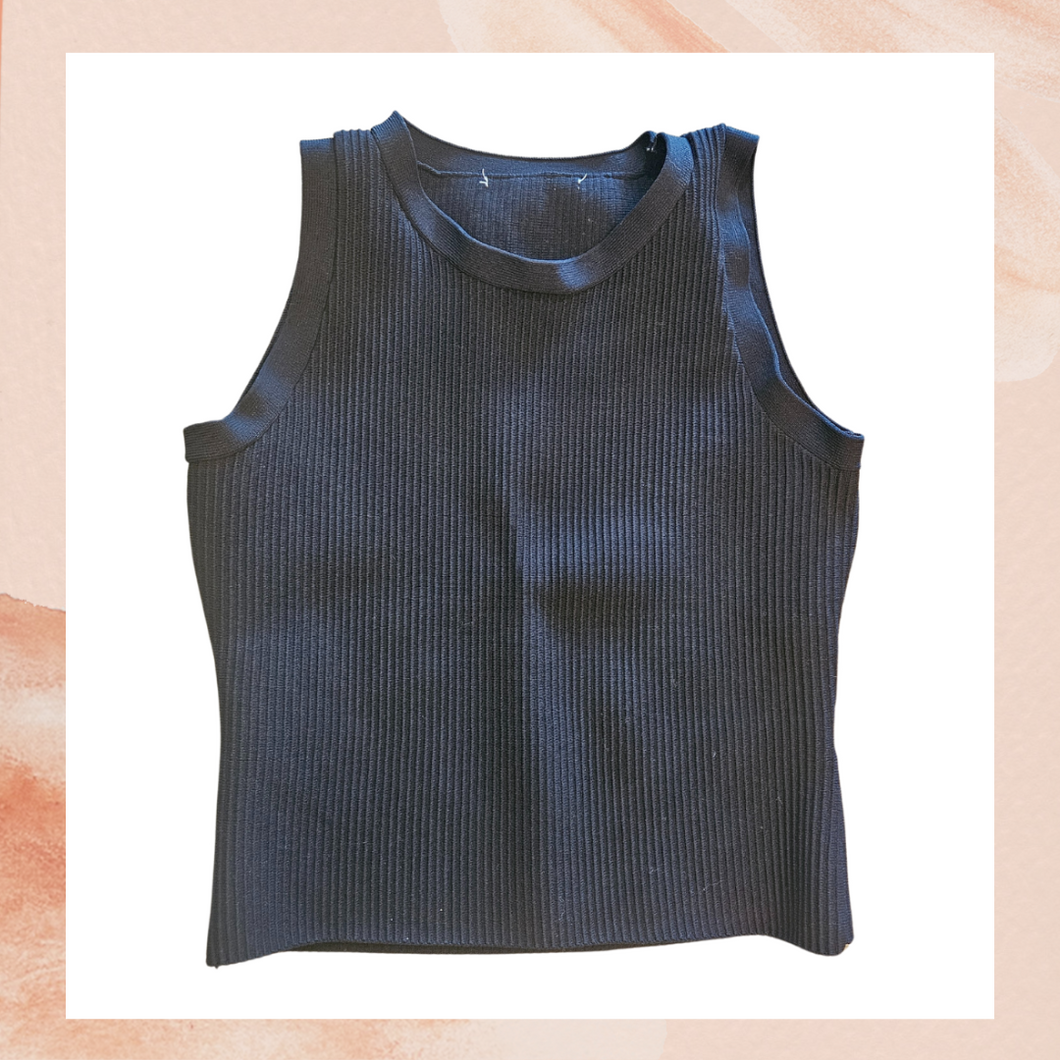 Black Ribbed Cropped Tank Top (Pre-Loved) OS (See Measurements)