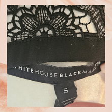 Carregue a imagem no visualizador da Galeria, Black Crochet Lace Cap Sleeve Blouse (Pre-Loved) Small
