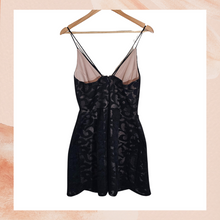 Carregue a imagem no visualizador da Galeria, Black Mesh Lace Mini Party Dress (Pre-Loved) Medium
