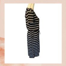 Carregue a imagem no visualizador da Galeria, Black &amp; White Striped Soft Knit Short Sleeve Midi Dress (Pre-Loved) Size Medium
