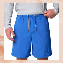 Carregue a imagem no visualizador da Galeria, Columbia Vivid Blue PFG Backcast Water Shorts NWOT Medium

