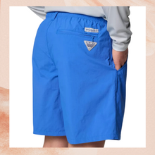 Carregue a imagem no visualizador da Galeria, Columbia Vivid Blue PFG Backcast Water Shorts NWOT Medium
