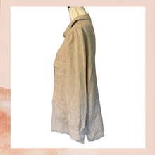 Chargez l'image dans la visionneuse de la galerie, Crown Linen Designs Beige Linen Button-Up Shirt Jacket NWT Size XL
