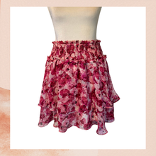 Carregue a imagem no visualizador da Galeria, Express Pink Floral Layered Ruffle Mini Skirt (Pre-Loved) Size Large
