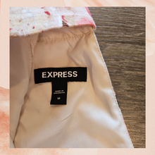 Load image into Gallery viewer, Express Pink &amp; Cream Floral Linen Tiered Midi Dress (Pre-Loved) Size Medium

