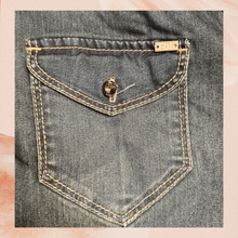 Carregue a imagem no visualizador da Galeria, FDJ French Dressing Jeans Denim Jeweled Button-Up Shirt (Pre-Loved) Size 10
