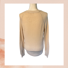 Load image into Gallery viewer, Faded Glory Beige Casual Knit Sweater (Pre-Loved) Size Large
