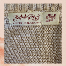 Load image into Gallery viewer, Faded Glory Beige Casual Knit Sweater (Pre-Loved) Size Large
