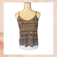 Carregue a imagem no visualizador da Galeria, Forever21 Black &amp; Beige Aztec Print Cropped Racerback Tank Top (Pre-Loved) Size Medium
