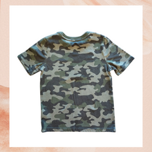 Load image into Gallery viewer, Green Camo Short Sleeve RAD Graphic T-Shirt (Pre-Loved) Size 6 Boy&#39;s
