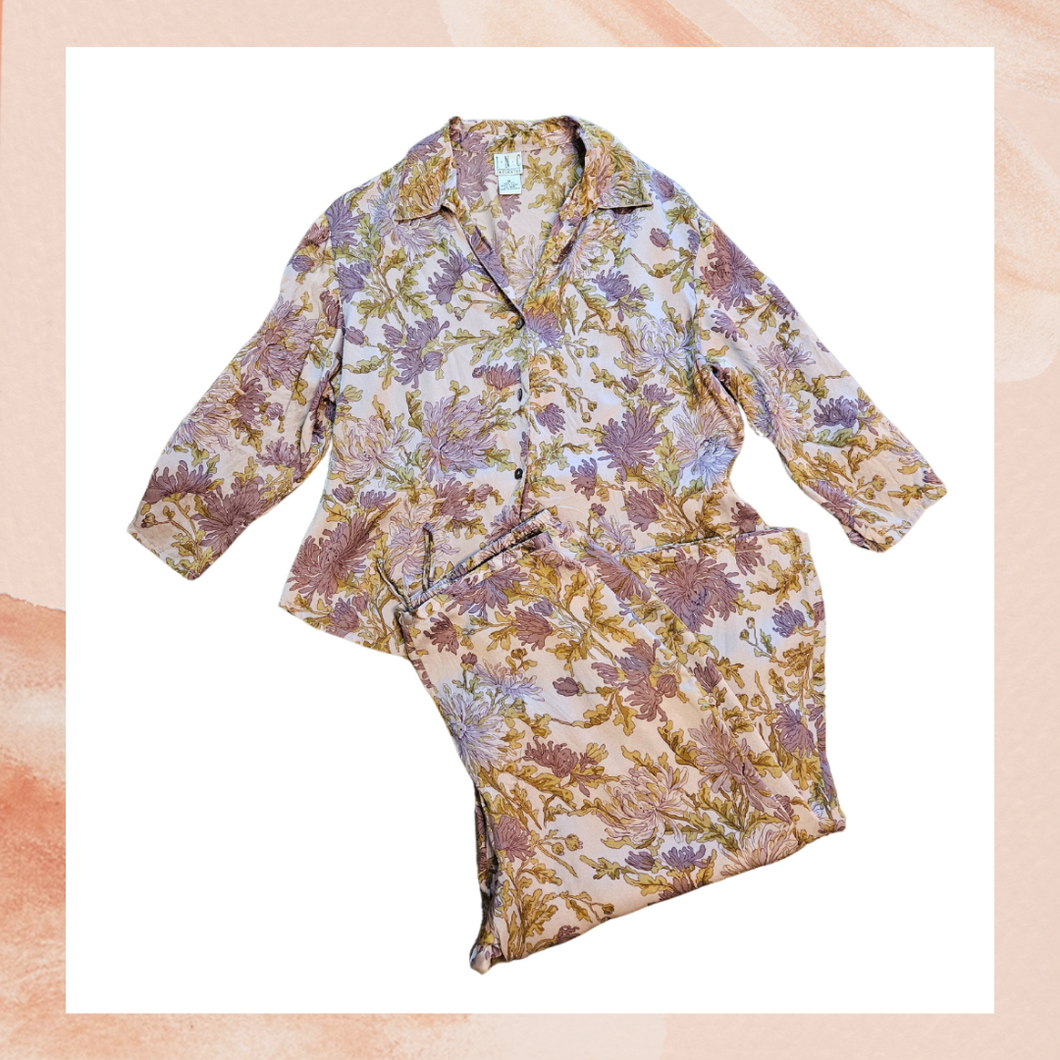INC Lilac Purple Floral 100% Silk Pajama Set (Pre-Loved) Medium