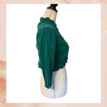 Carregue a imagem no visualizador da Galeria, INC Jade Green Ruffle Trim 3/4 Sleeve Shrug (Pre-Loved) Size Large

