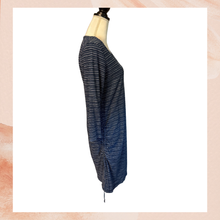 Laden Sie das Bild in den Galerie-Viewer. Jane and Delancey Navy Striped Shirt Dress (Pre-Loved) Size Large
