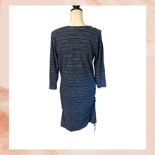 Laden Sie das Bild in den Galerie-Viewer. Jane and Delancey Navy Striped Shirt Dress (Pre-Loved) Size Large
