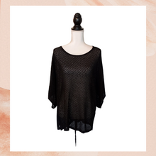 Carregue a imagem no visualizador da Galeria, Jennifer Lopez Black Glitter Open Knit Overlay Top Pre-Loved XL
