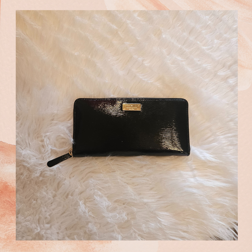 Kate Spade Black Patent Leather Wallet (Pre-Loved) OS