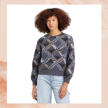 Chargez l&#39;image dans la visionneuse de la galerie, Lightweight Blue Quilted Pullover Cropped Sweatshirt NWT
