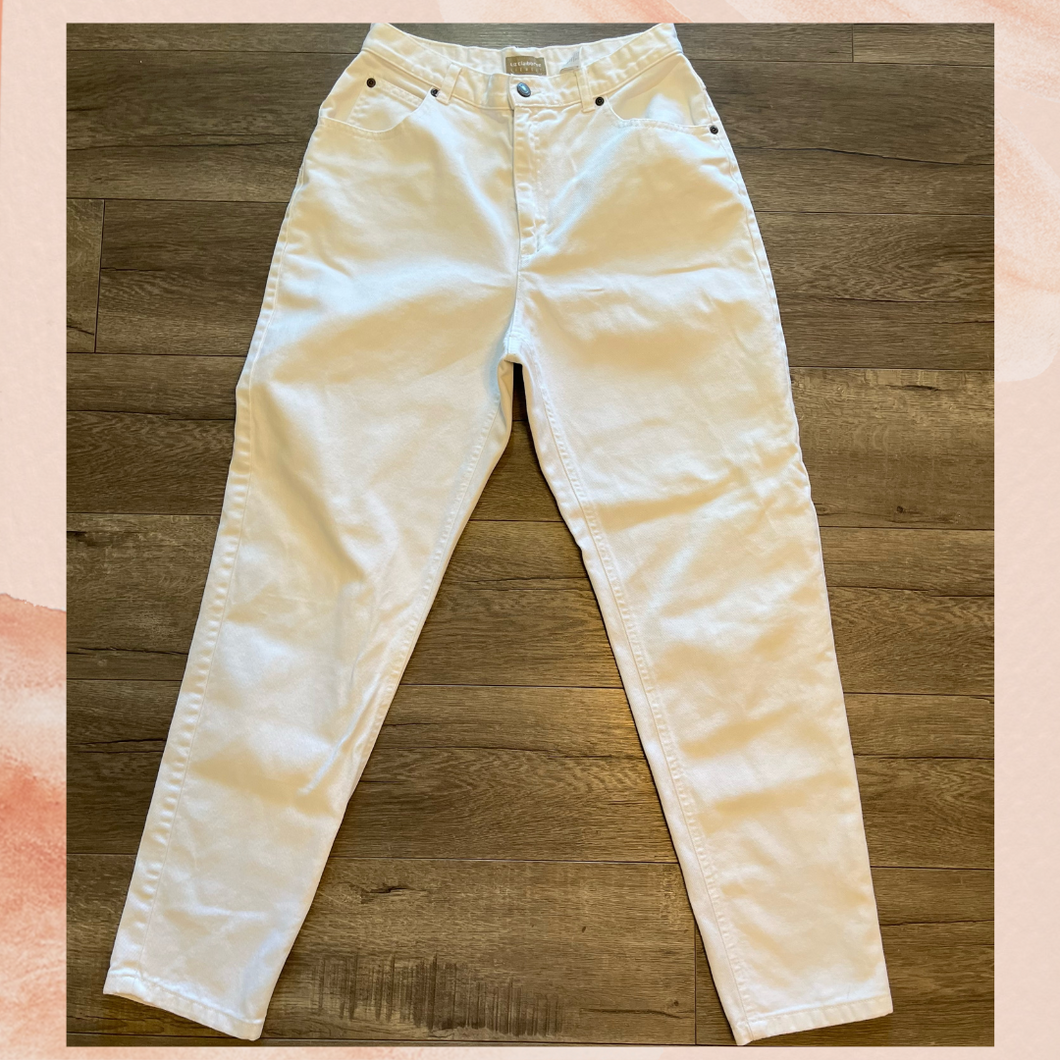 Liz Claiborne White High-Rise Tapered Jeans (Pre-Loved) Size 10R