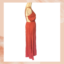 Carregue a imagem no visualizador da Galeria, LuLu's Dark Coral Strappy Maxi Dress (Pre-Loved) Size Medium
