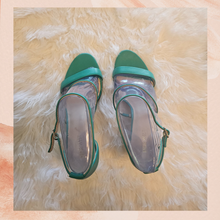 Carregue a imagem no visualizador da Galeria, Nine West Caribbean Green Triple Strap Stiletto Heels NWOT Size 11M
