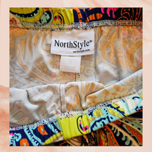 Load image into Gallery viewer, North Style Soft Colorful Paisley Print Leggings (Pre-Loved) Medium
