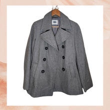 Carregue a imagem no visualizador da Galeria, Old Navy Gray Wool Blend Pea Coat (Pre-Loved) XS
