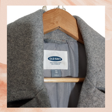 Carregue a imagem no visualizador da Galeria, Old Navy Gray Wool Blend Pea Coat (Pre-Loved) XS
