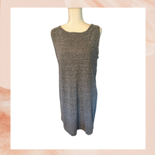 Carregue a imagem no visualizador da Galeria, Paraphrase Heathered Gray Sleeveless Mini Shift Dress (Pre-Loved) Size Large
