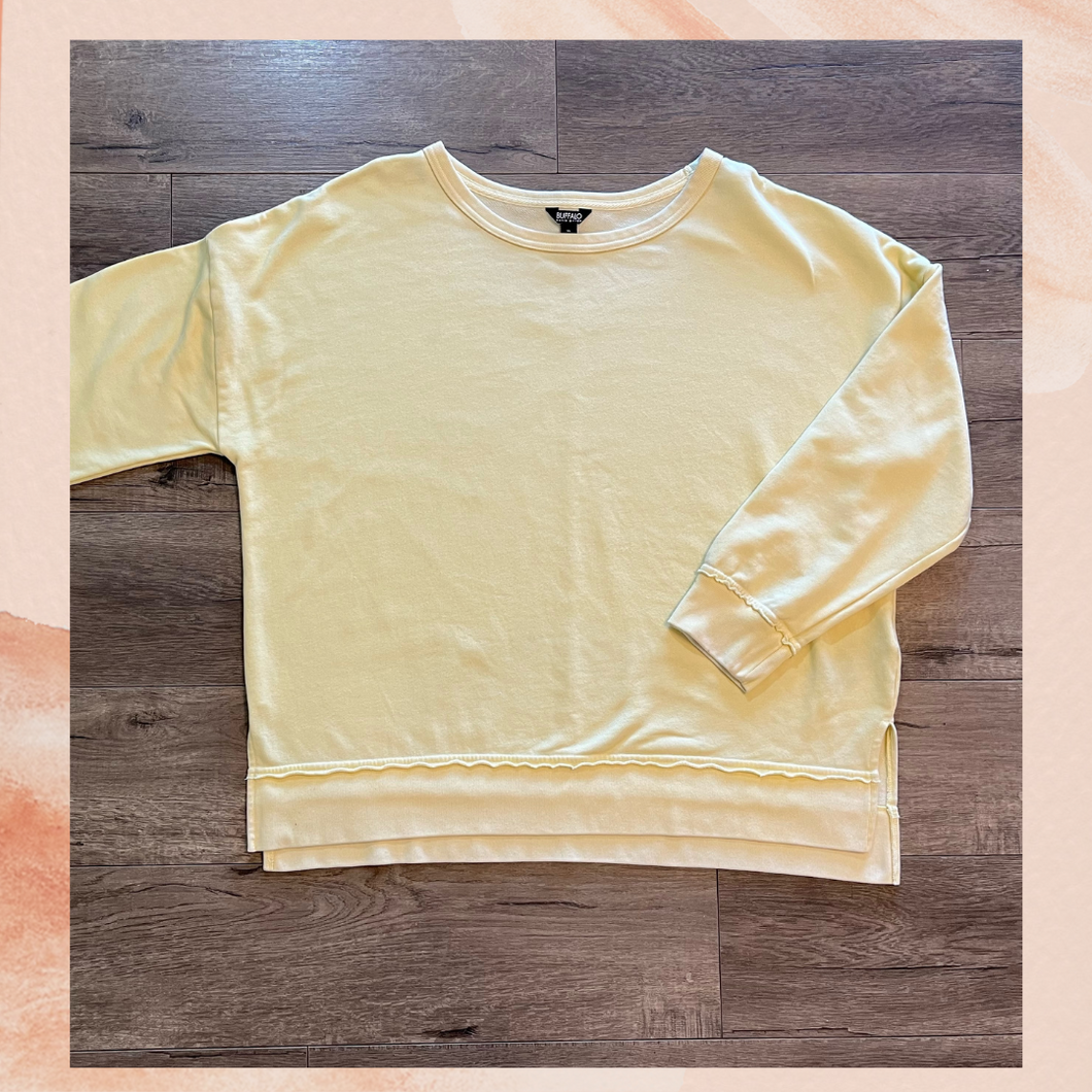 Pastel Yellow Crewneck Sweatshirt (Pre-Loved) Size XL