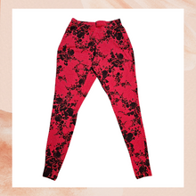 Carregue a imagem no visualizador da Galeria, Red Floral Polka Dot Pull-On Leggings (Pre-Loved) Torrid Size 0
