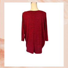 Load image into Gallery viewer, Red Heathered Wide Neck 3/4 Sleeve Top (Pre-Loved) 2X
