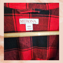 Carregue a imagem no visualizador da Galeria, Red Plaid Flannel Half Button Shirt Dress (Pre-Loved) XXL
